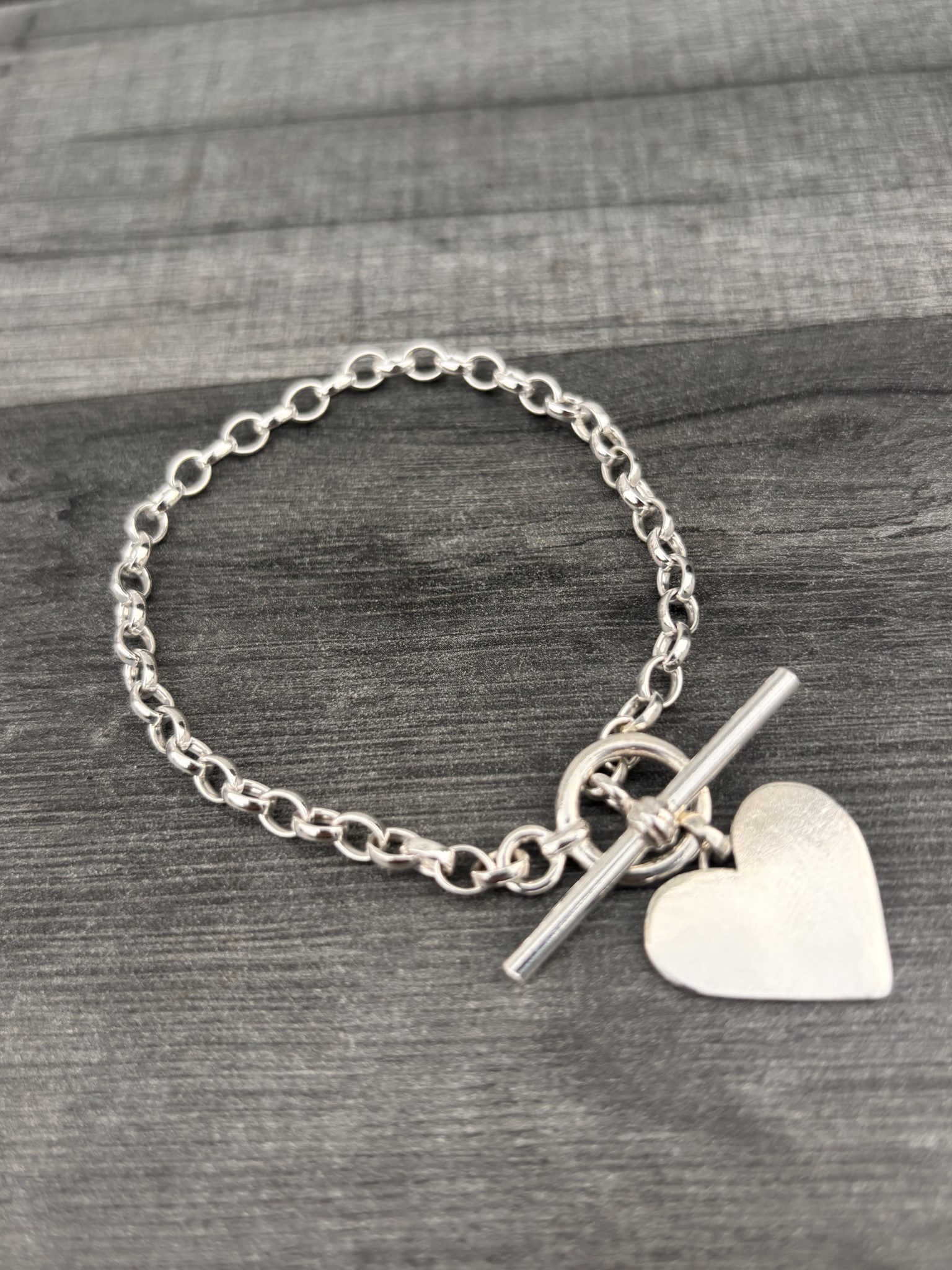 Silver Heart Fob Bracelet, silver heart bracelet, silver toggle bracelet, fob bracelet, heart charm bracelet, silver charm bracelet, t bar and ring bracelet,