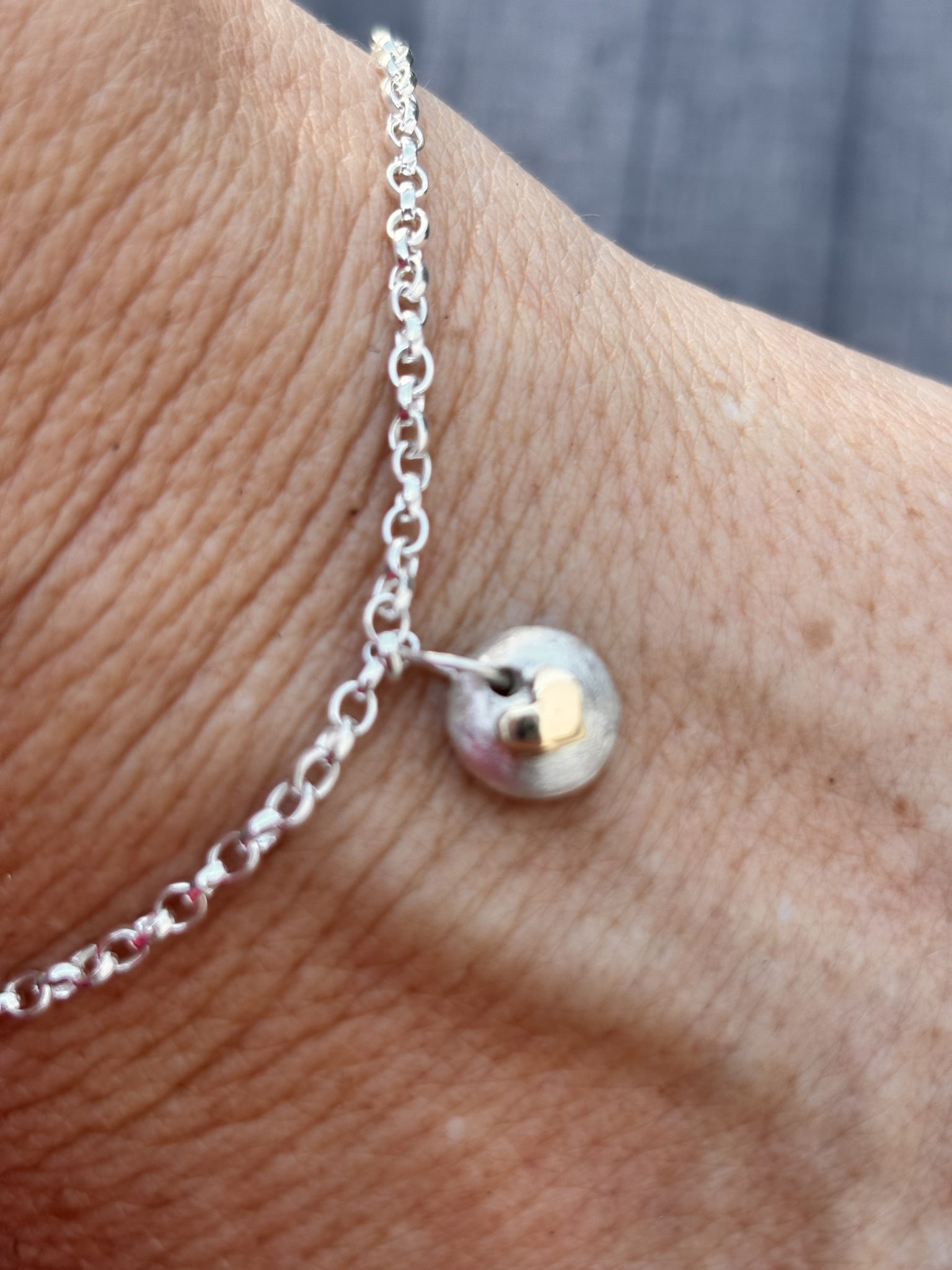 Gold Heart Pebble Bracelet